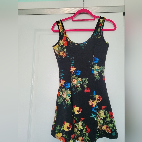 Black Floral Mini Dress - Picture 2 of 4